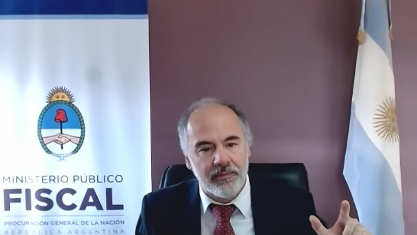 Sergio Mola