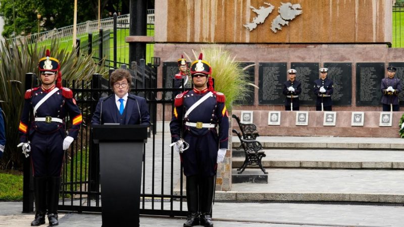 El nuevo decreto de Milei endurece controles y concentra poder bajo el argumento de “defender Malvinas”